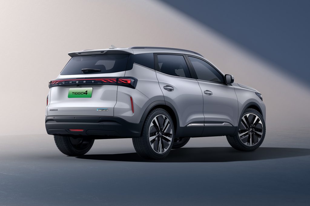 Yet another compact SUV but this one is easier on gas being a hybrid.