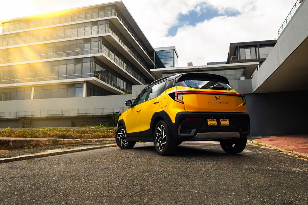 This rear three-quarter shot reminds of Tivoli.
