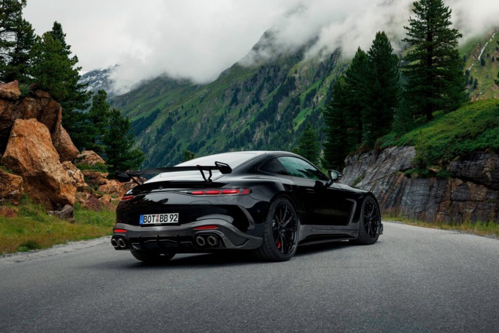 Aero wing best for something that tops out near 200mph.