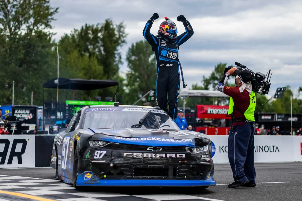 SVG does it again, a champ at the Nascar road circuits.