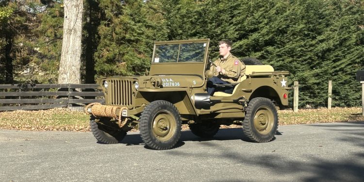 Ford GPW Jeep in green on gravel