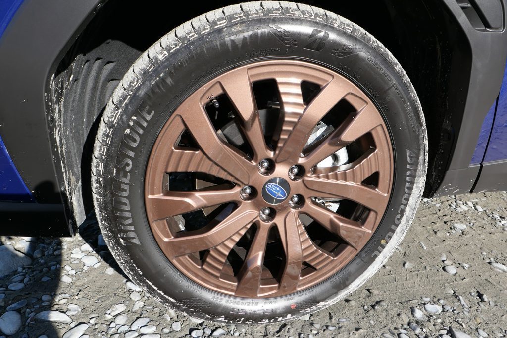 Smart wheels and good rubber.