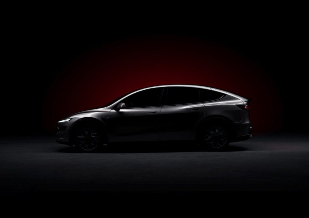Tesla Model Y L side profile