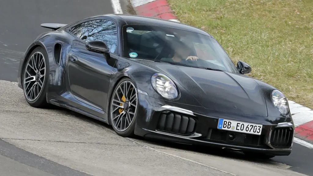 Caught out testing, the facelifted 992.2 911 Turbo.
