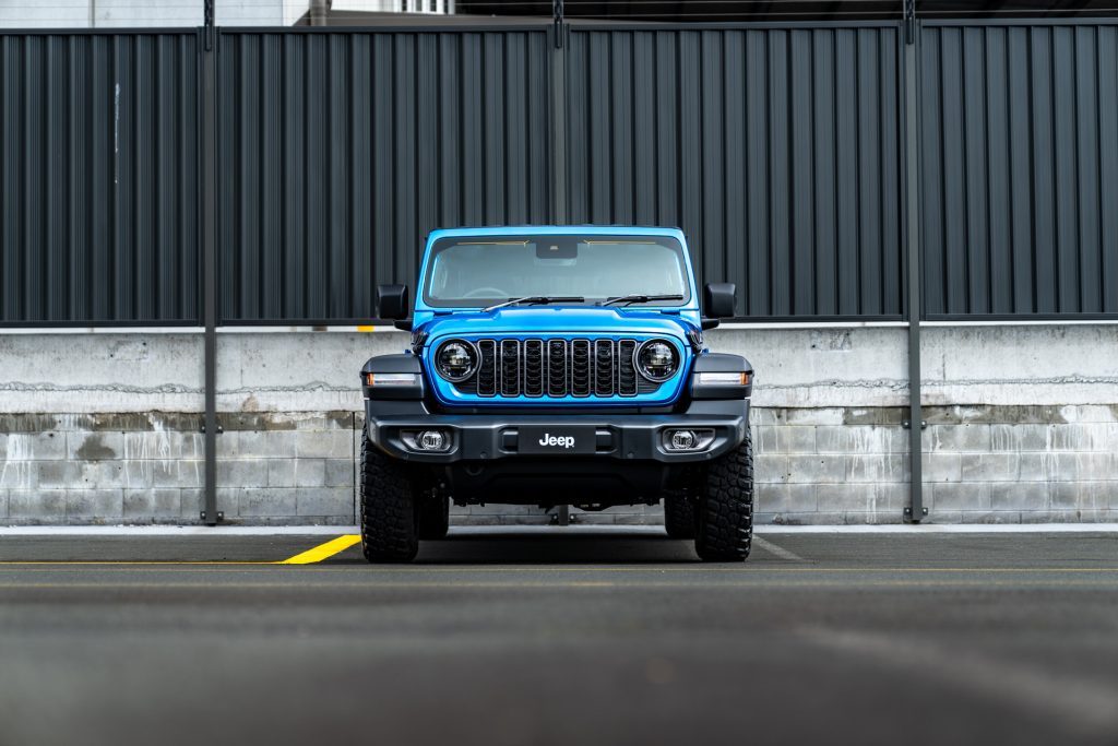 An unmistakable face for Wrangler.