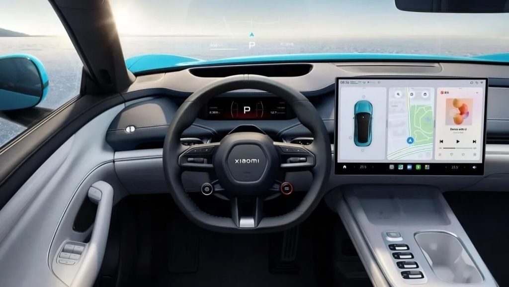 A few buttons to go with the all-dominating touchscreen is a sensible move for SU7.