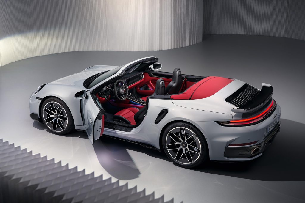 Turbo S cab looks hot with red interior. 
