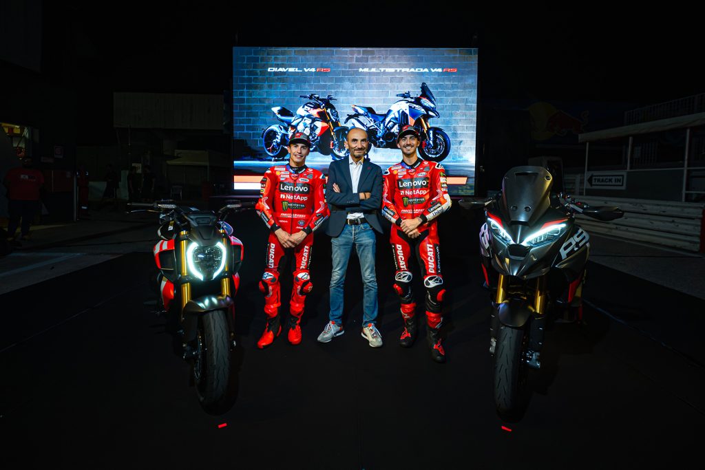 Could have picked a better lit situation for the bikes. And if you don't know who these guys are, get a life.