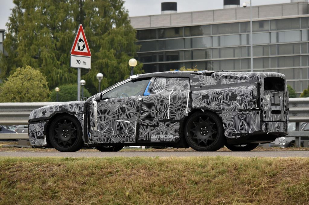 So the rear end is obviously just a big box, but the front looks more like it could be for real. 