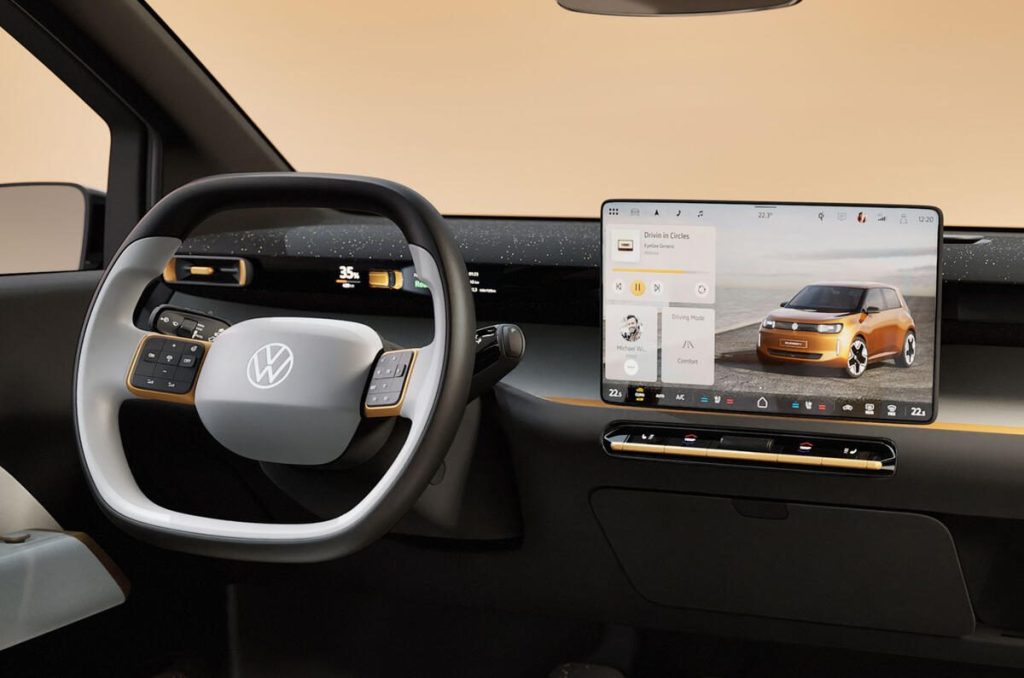 Lupo interior with squared off wheel and lots of physical buttons. 
