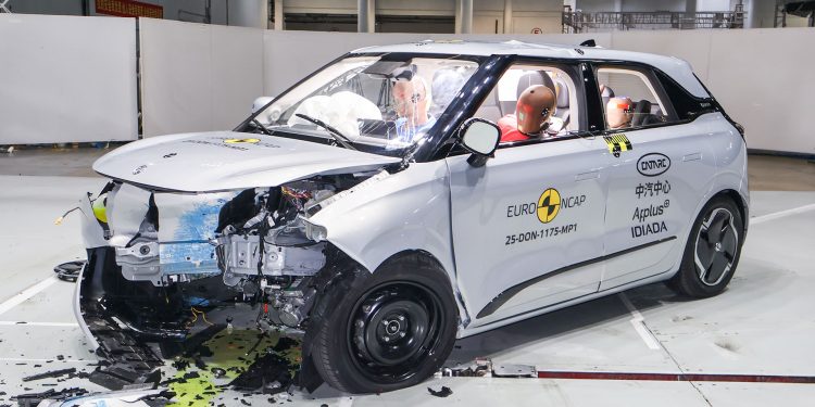 Dongfeng Box crashed