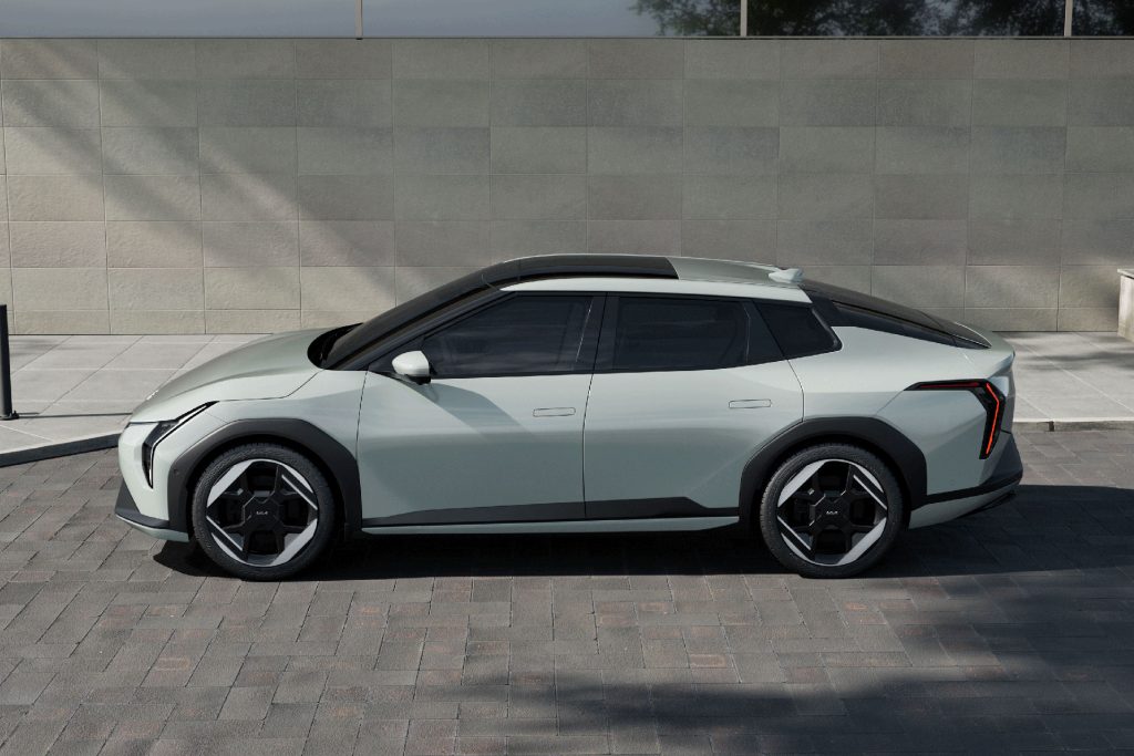 Another winner of a design from Kia, in my view. Kind of EV6-esque in its dare-to-be- different approach.
