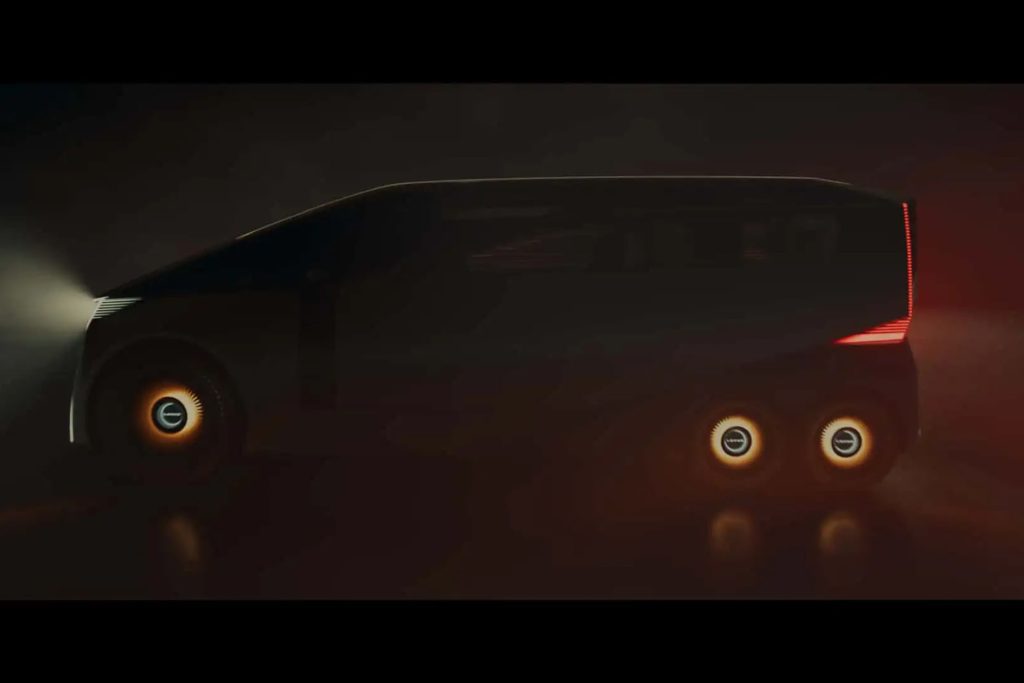 Lexus LS concept shrouded in smoke