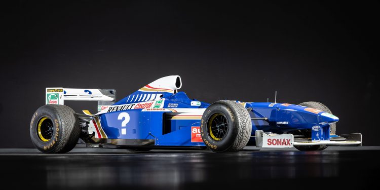 Williams Renault on black